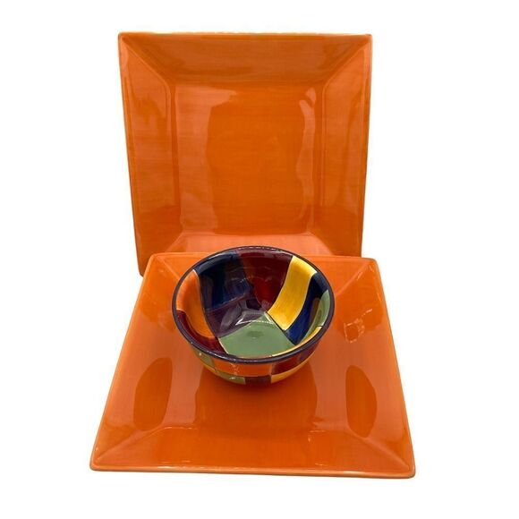 Tabletops Unlimited “Caracas” Bowl (2)Corsica “Clementine” Square Dinner Plates - Picture 3 of 16